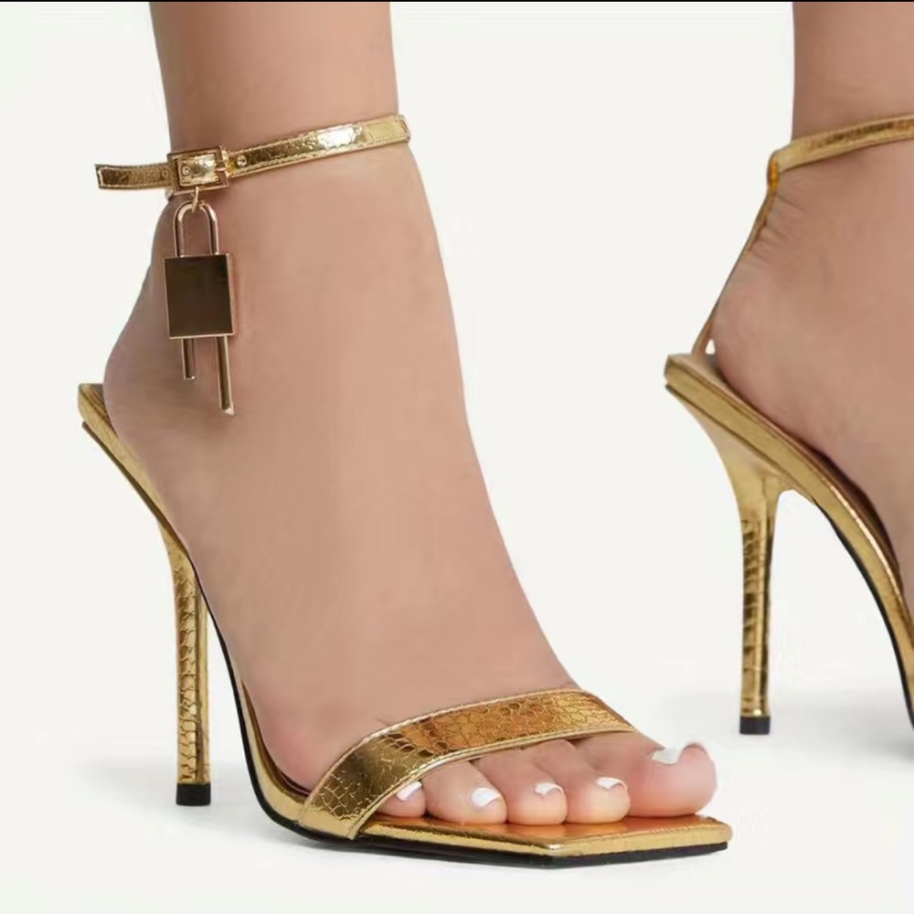 Women high heels